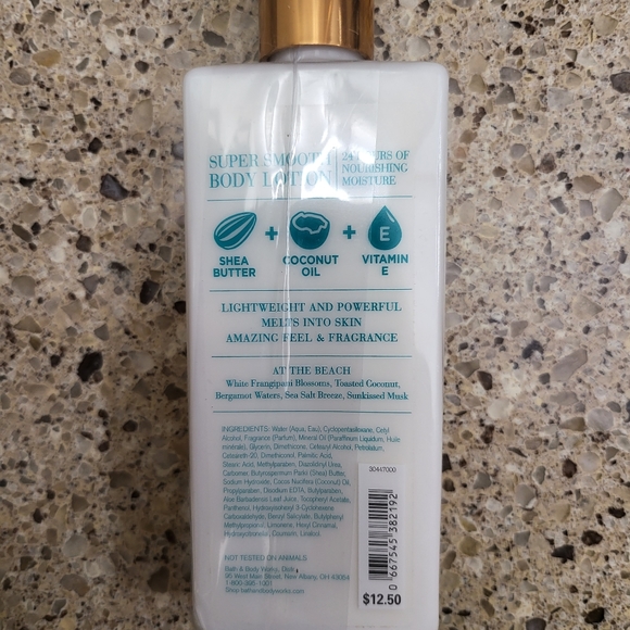 Bath & Body Works Body Works At The Beach Lotion - New Beauty | Color: White - Picture 2 of 2